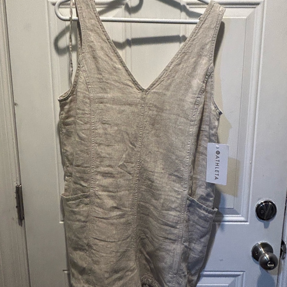 Athleta Linen Sleeveless Utility Romper in Light Beige